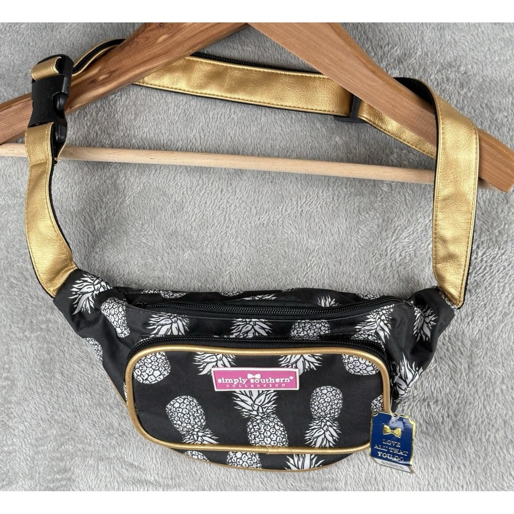Simply Southern Fanny Pack Black White Pineapple Gold Trim Belt Bag NWT